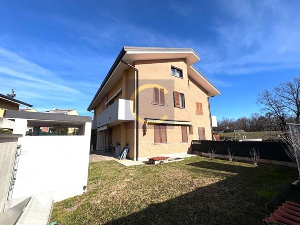 appartamento in vendita a Lurago Marinone