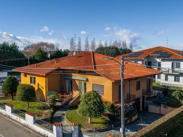 casa indipendente in vendita a Lurago Marinone