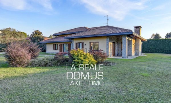 casa indipendente in vendita a Lurago Marinone