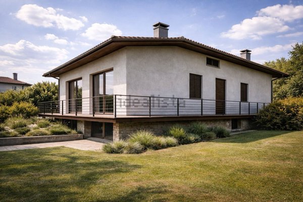 casa indipendente in vendita a Lurago Marinone