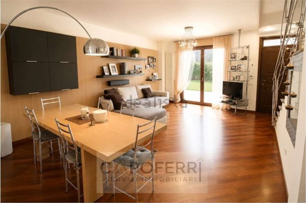 casa indipendente in vendita a Lurago Marinone