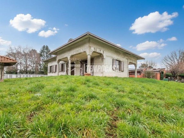 casa indipendente in vendita a Lurago Marinone