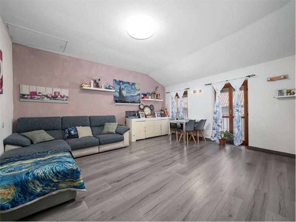 appartamento in vendita a Lurago Marinone
