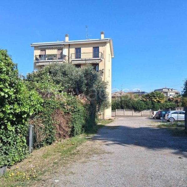 appartamento in vendita a Lurago Marinone