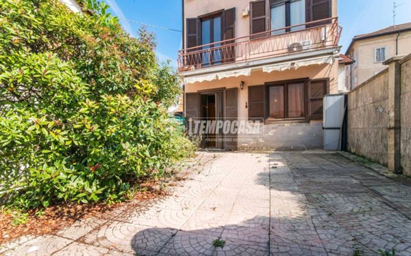 casa indipendente in vendita a Lurago Marinone