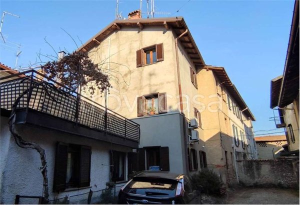 casa indipendente in vendita a Lurate Caccivio in zona Caccivio