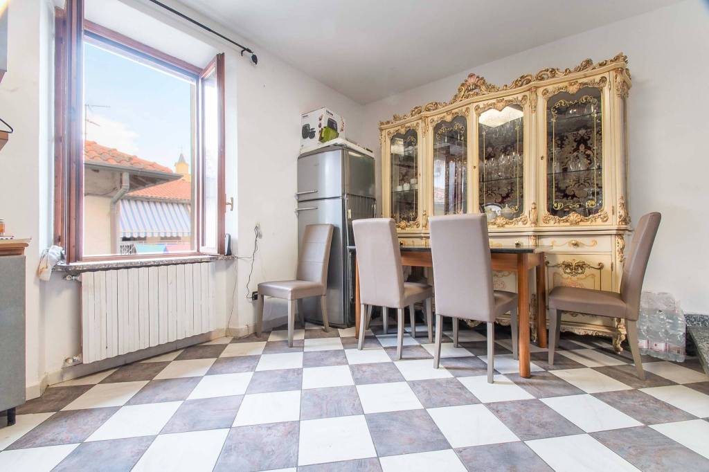 appartamento in vendita a Lurate Caccivio