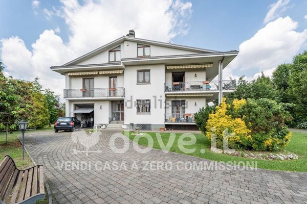 casa indipendente in vendita a Lurate Caccivio