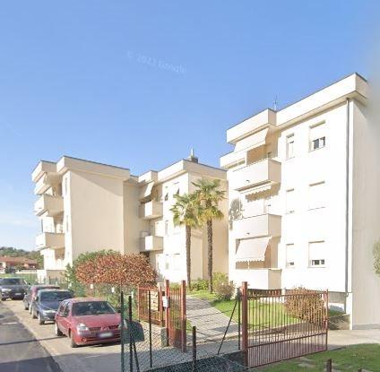 appartamento in vendita a Lurate Caccivio