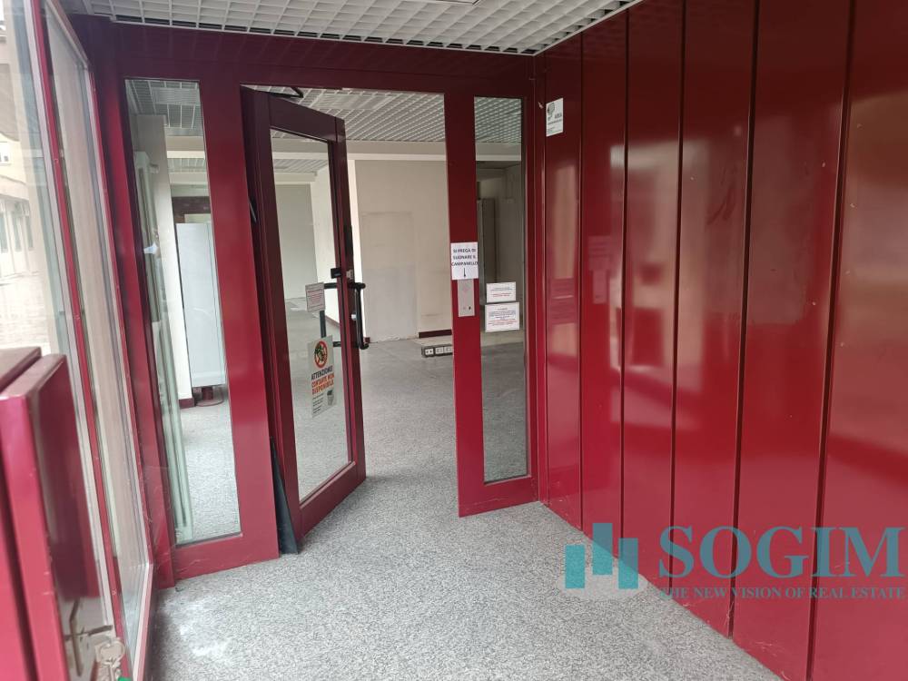 ufficio in vendita a Lurate Caccivio