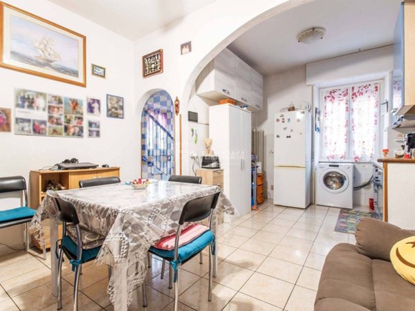 appartamento in vendita a Lurate Caccivio