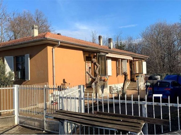 casa indipendente in vendita a Lurate Caccivio