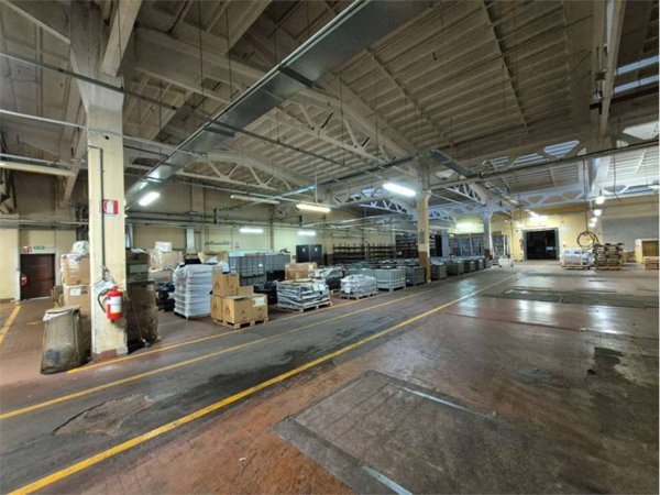 terreno edificabile in vendita a Lurate Caccivio