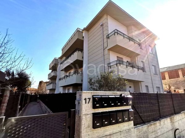appartamento in vendita a Lurate Caccivio