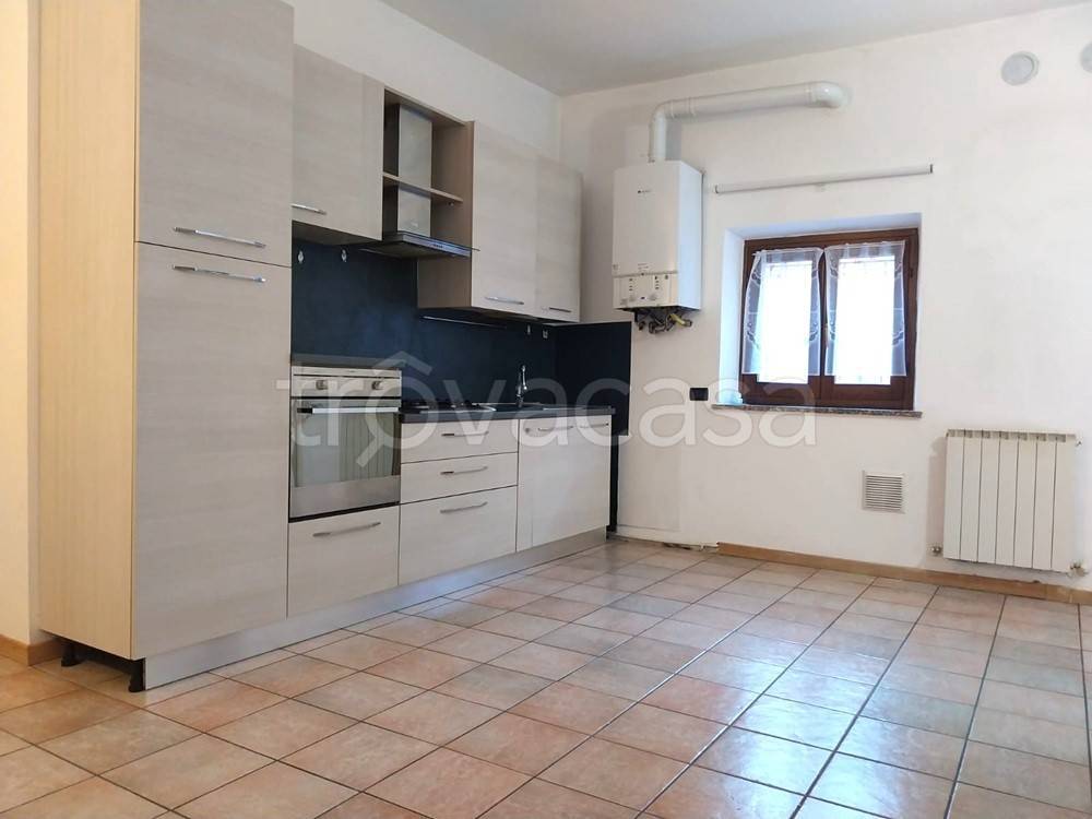 appartamento in vendita a Lurate Caccivio