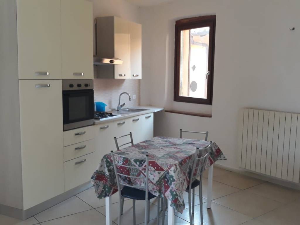 appartamento in vendita a Lurate Caccivio