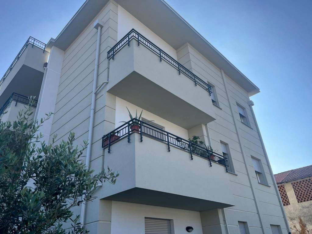appartamento in vendita a Lurate Caccivio