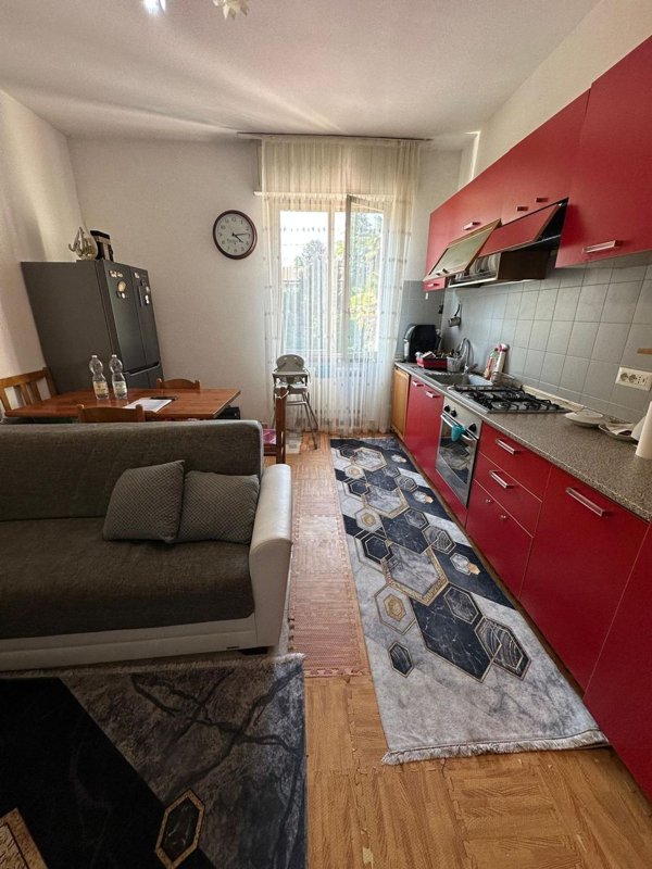 appartamento in vendita a Lurate Caccivio