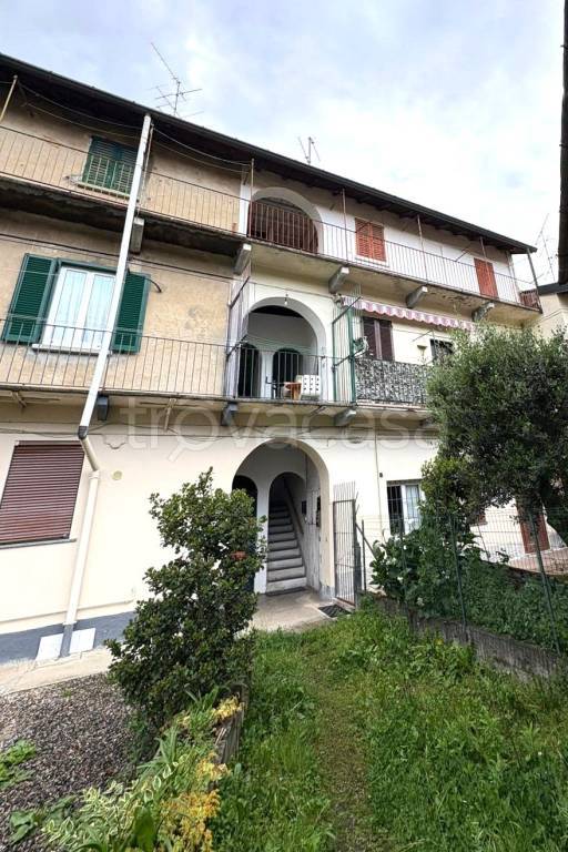 appartamento in vendita a Lurate Caccivio
