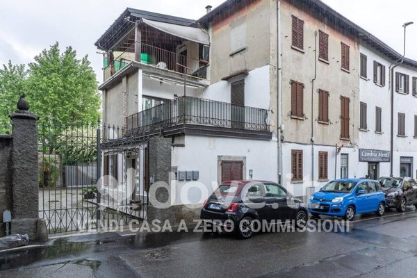 appartamento in vendita a Lurate Caccivio
