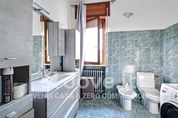casa indipendente in vendita a Lurate Caccivio