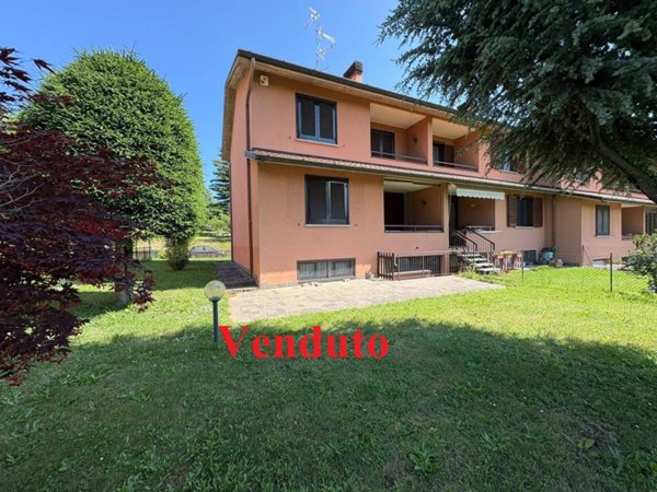 casa indipendente in vendita a Lurate Caccivio