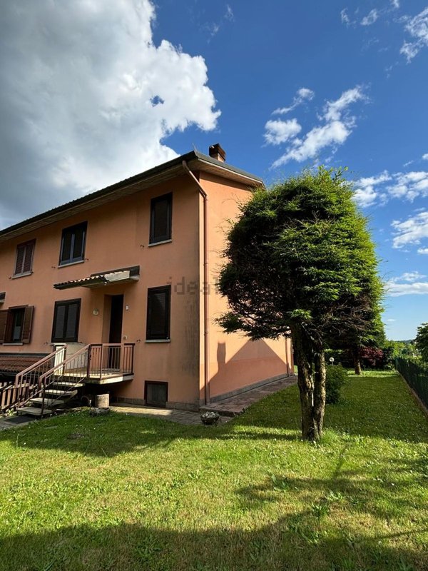 casa indipendente in vendita a Lurate Caccivio