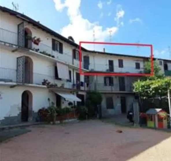 appartamento in vendita a Lurate Caccivio