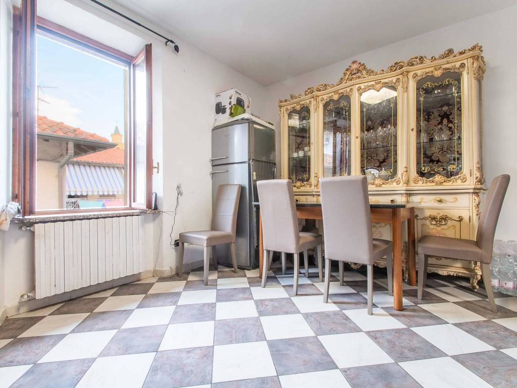 appartamento in vendita a Lurate Caccivio
