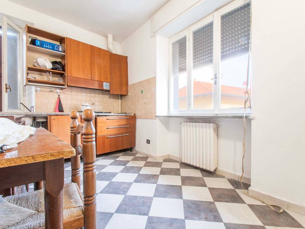 appartamento in vendita a Lurate Caccivio