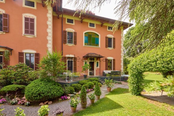 casa indipendente in vendita a Lurate Caccivio