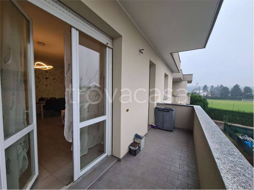 appartamento in vendita a Lurate Caccivio