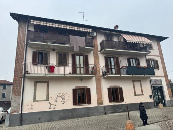 appartamento in vendita a Lurate Caccivio