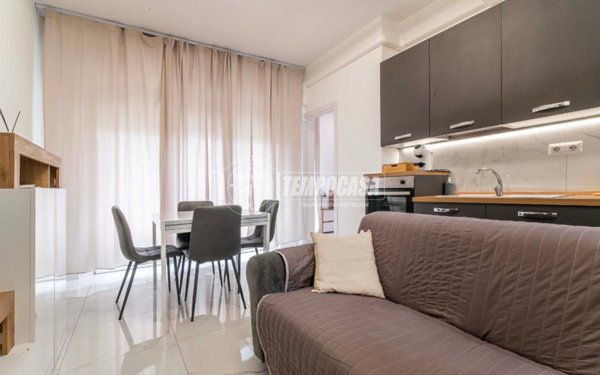 appartamento in vendita a Lurate Caccivio