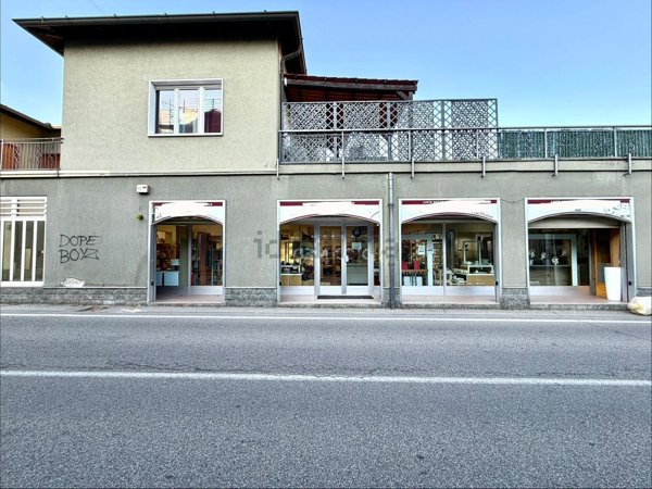 appartamento in vendita a Lurate Caccivio in zona Castello