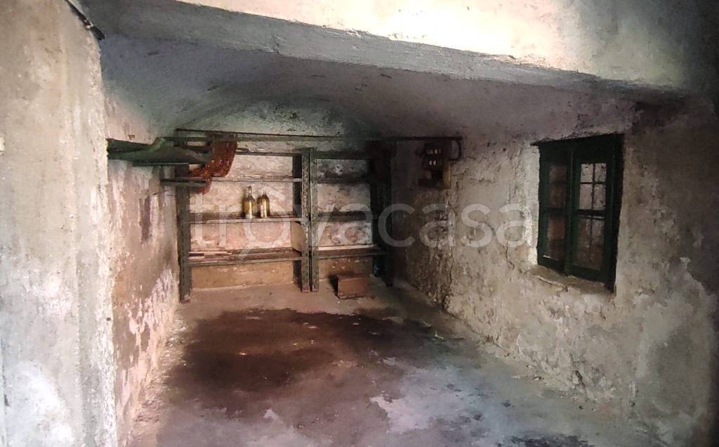 locale commerciale in vendita a Lurate Caccivio