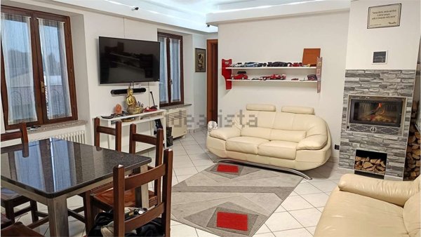 appartamento in vendita a Lurate Caccivio