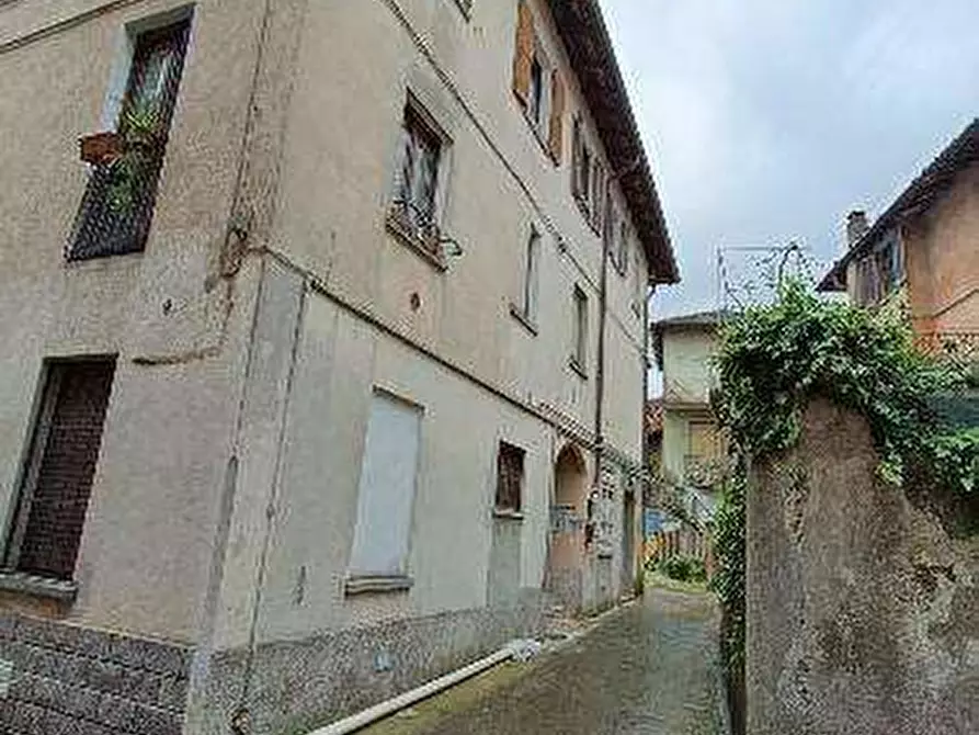 appartamento in vendita a Lurate Caccivio