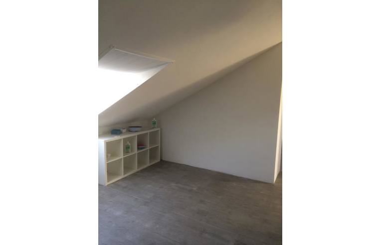 appartamento in vendita a Lurate Caccivio