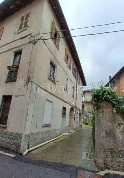 appartamento in vendita a Lurate Caccivio