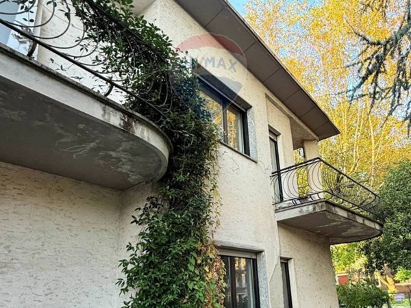 casa indipendente in vendita a Lurate Caccivio