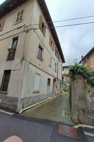 appartamento in vendita a Lurate Caccivio