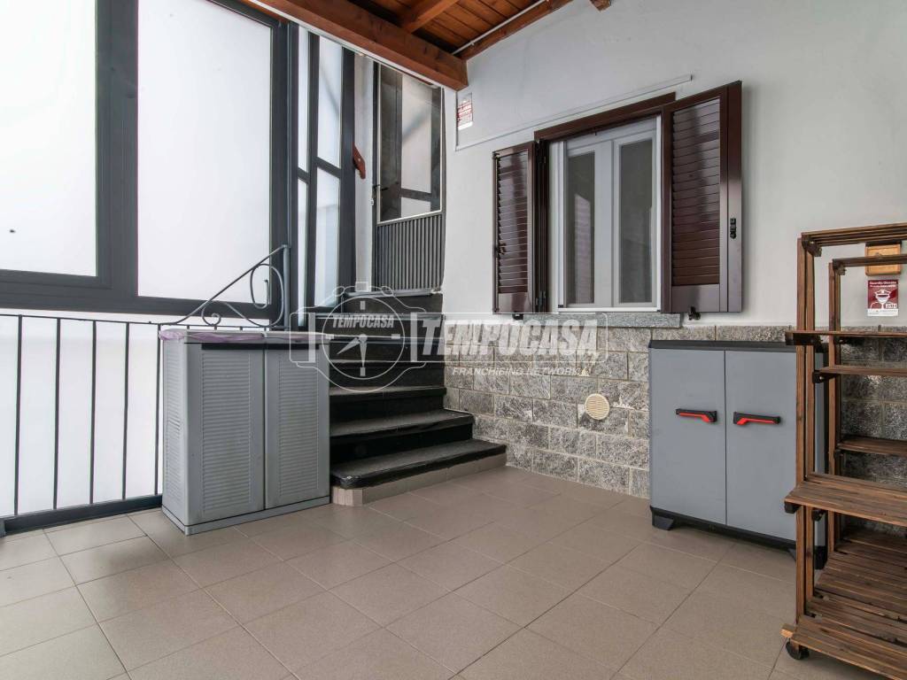 appartamento in vendita a Lurate Caccivio