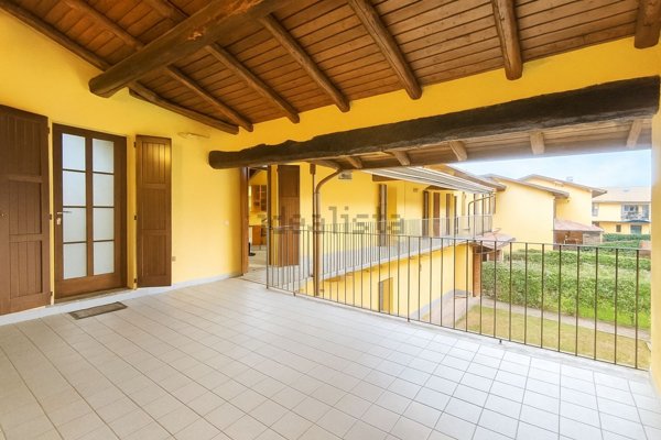 appartamento in vendita a Lurate Caccivio