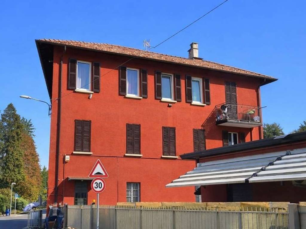 appartamento in vendita a Lurate Caccivio
