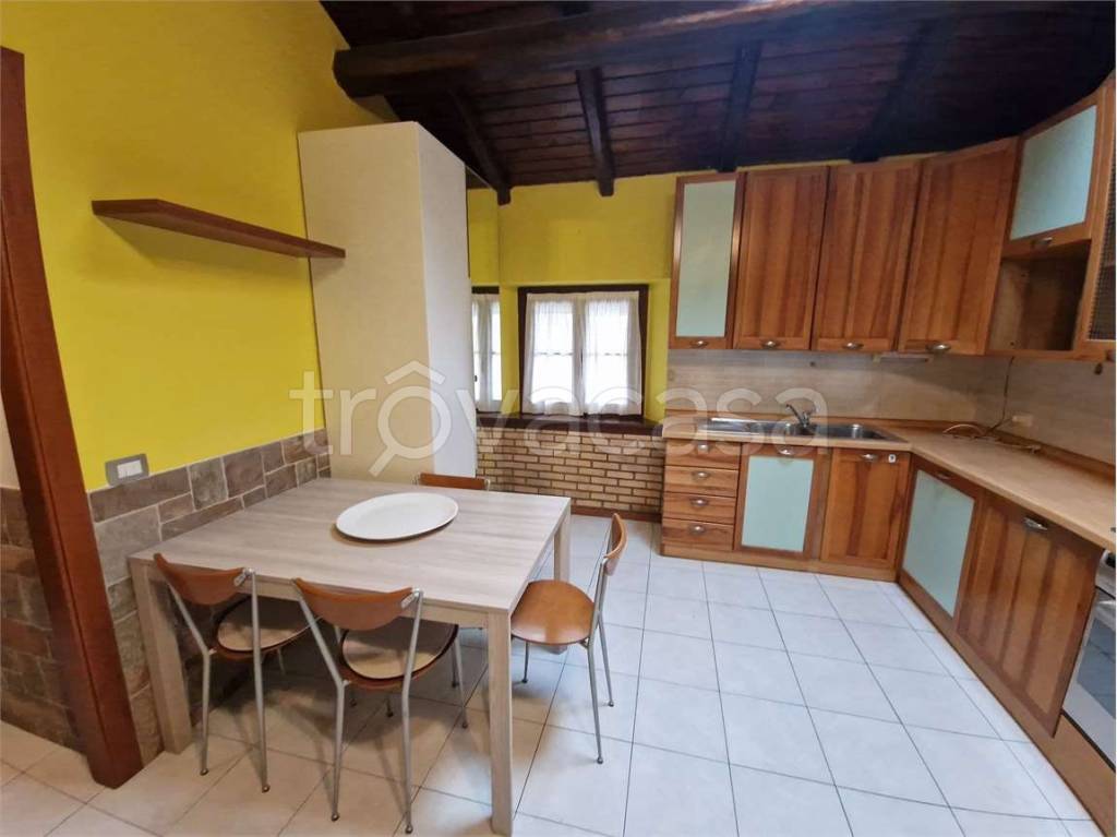 appartamento in vendita a Lurate Caccivio