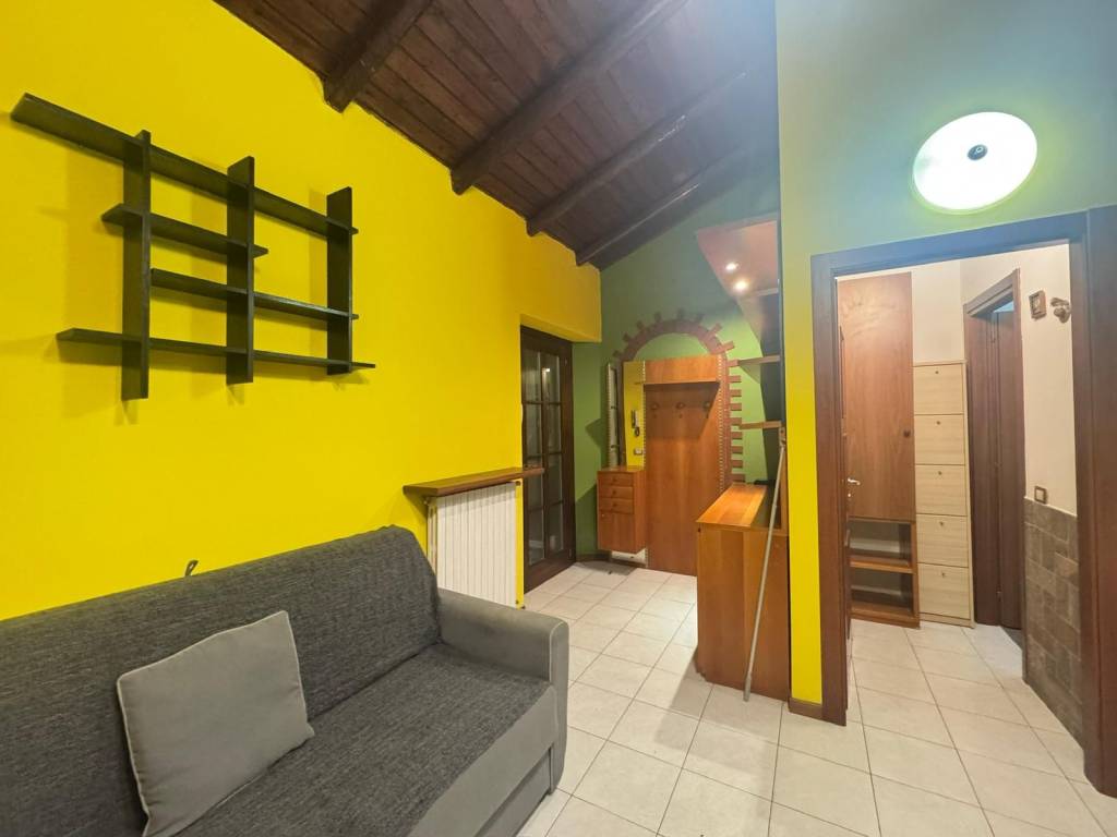 appartamento in vendita a Lurate Caccivio