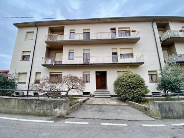 appartamento in vendita a Lurate Caccivio