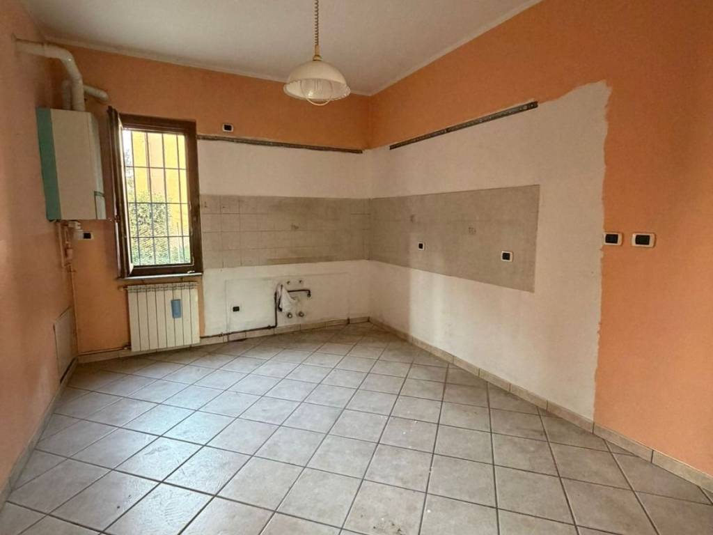 appartamento in vendita a Lurate Caccivio