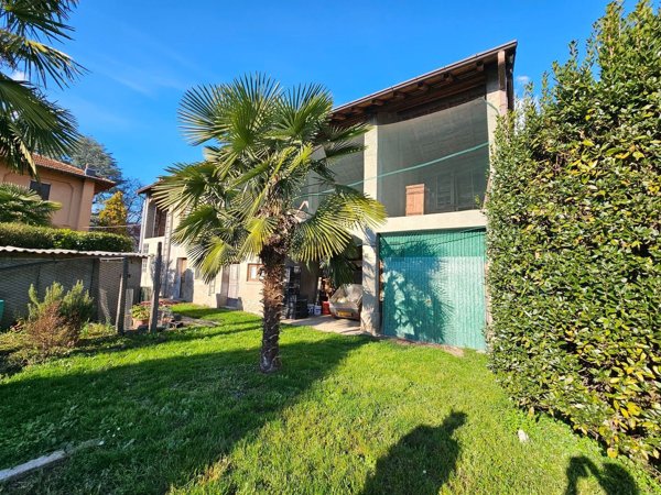 casa indipendente in vendita a Lurate Caccivio